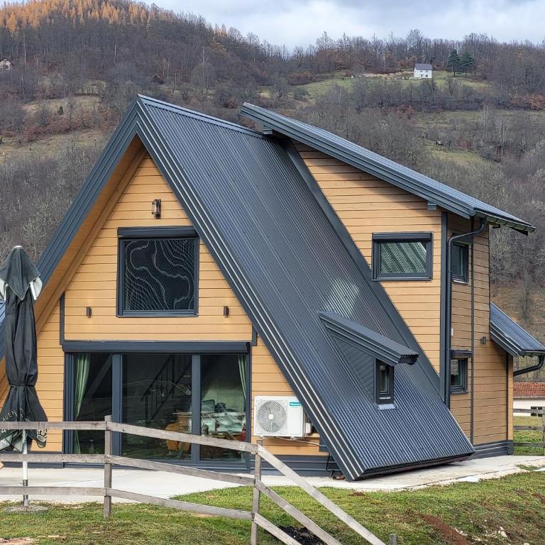Jahorina Green Chalet - Three-Bedroom Chalet - 2