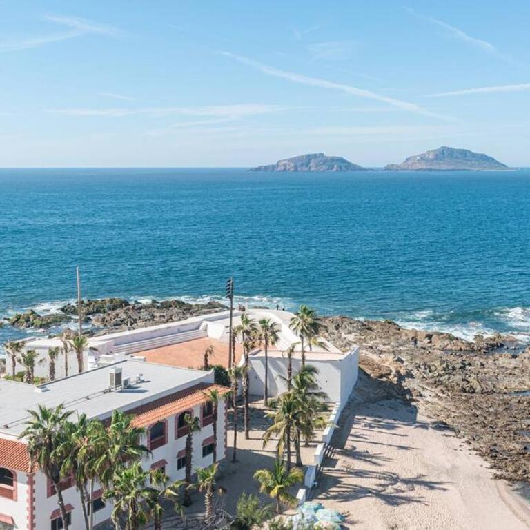 Vista Hermosa en Depa Lujoso Punta Bahia - Two-Bedroom Apartment - 7