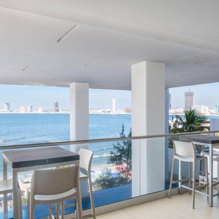 Vista Hermosa en Depa Lujoso Punta Bahia - Two-Bedroom Apartment - 23