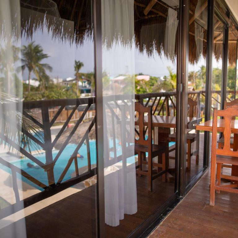 Kabañas & Beach Club Ojo de Agua - King Room with Pool View - 1