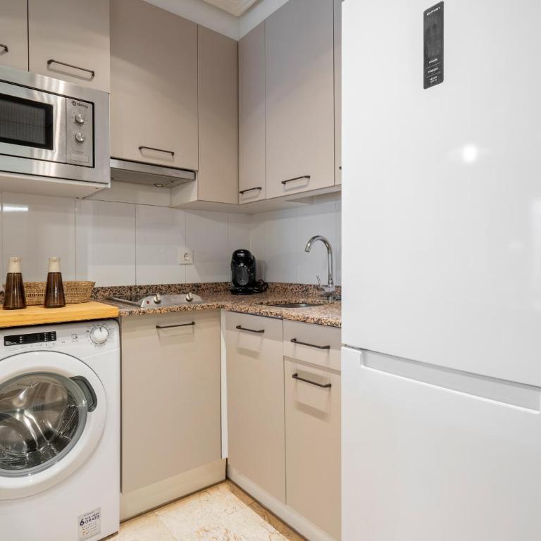 Hauzify I Apartament Michelangelo - Apartamento con terraza - 13