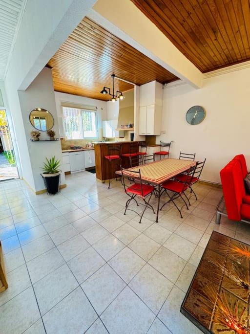 Maison centre ville avec jardin - Casa con 2 Camere da Letto - 5