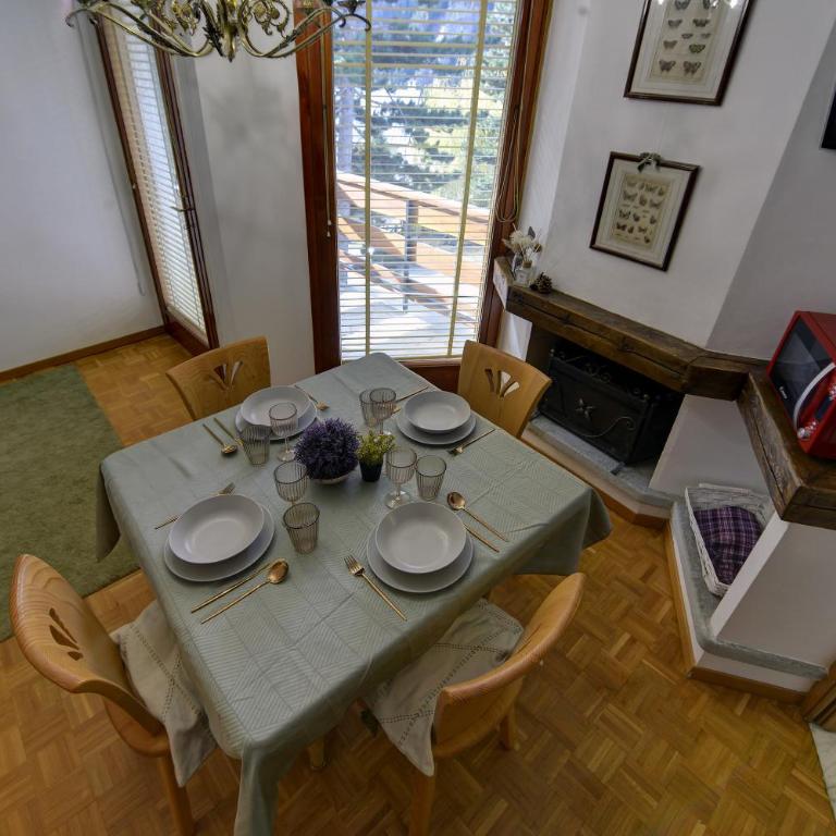 Dulci du Mont Blanc - One-Bedroom Apartment with Balcony and Mountain View - 12