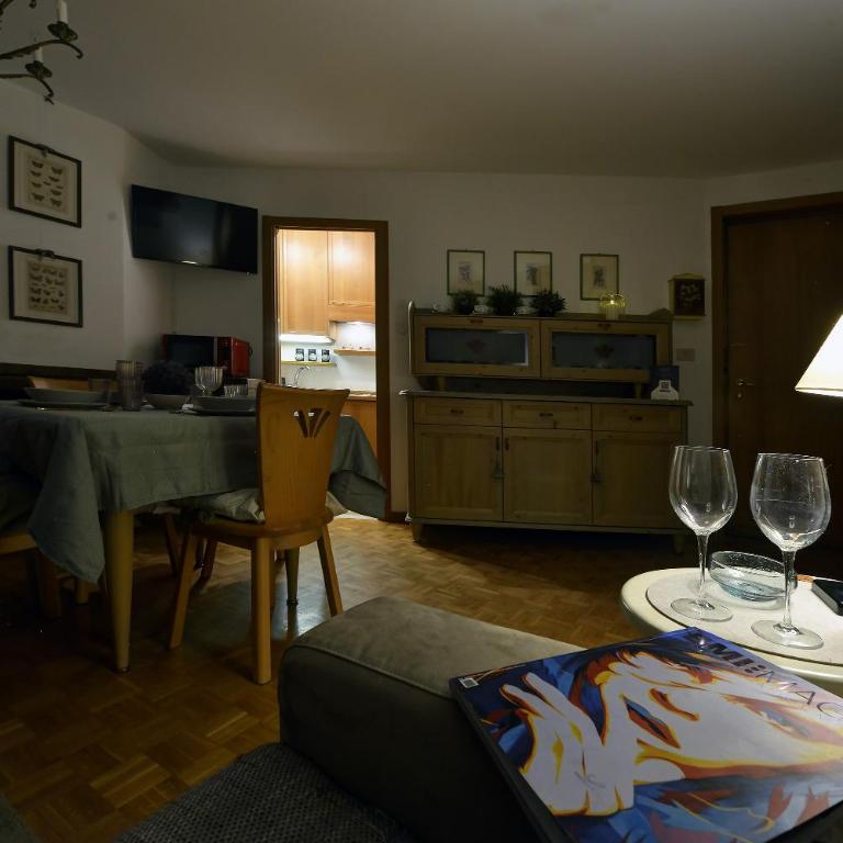 Dulci du Mont Blanc - One-Bedroom Apartment with Balcony and Mountain View - 9