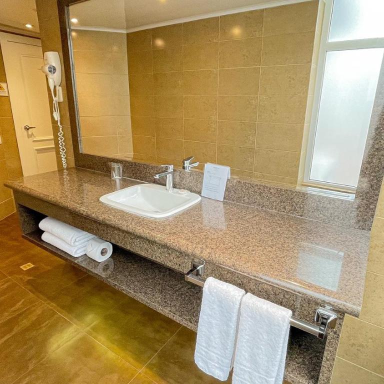 Mercure Alameda Quito - Suite Superior con 2 camas individuales - 14