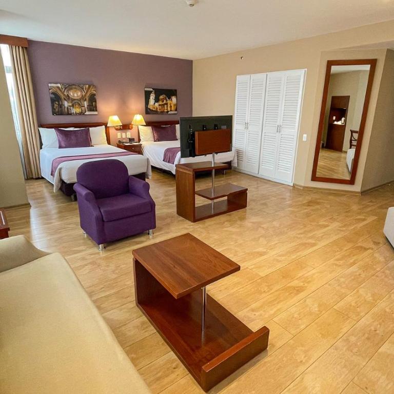 Mercure Alameda Quito - Suite Superior con 2 camas individuales - 12