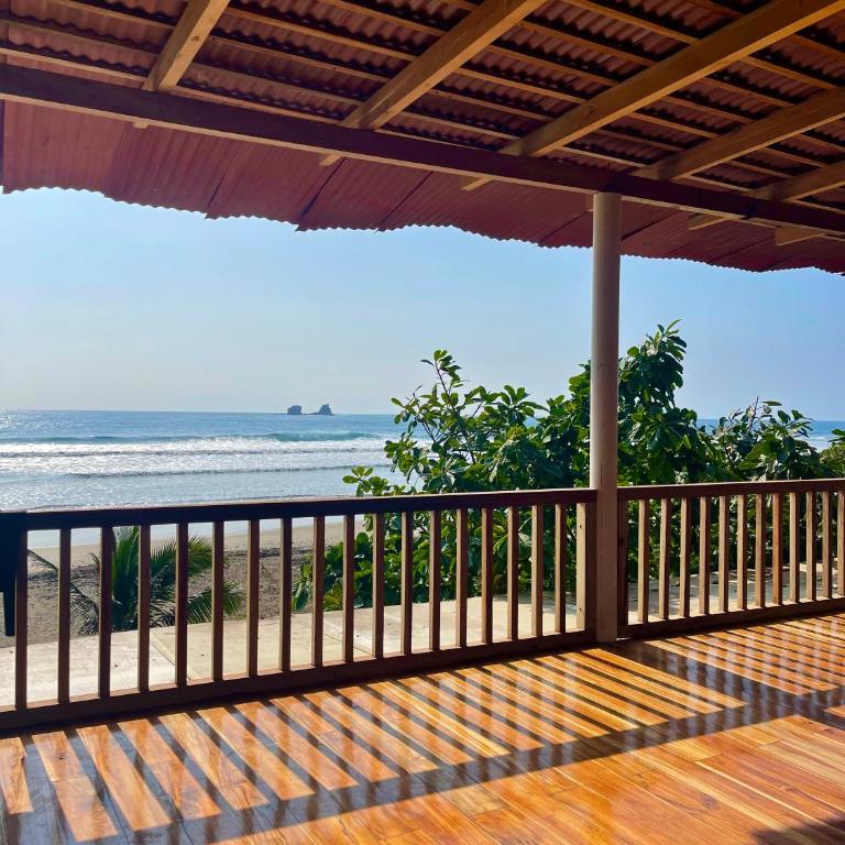 El Mangle Suite Front Beach - One-Bedroom Apartment - 4