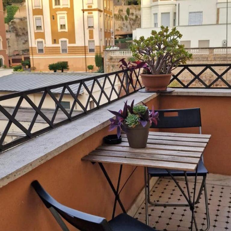Fornaci Guest House - Camera Matrimoniale con Balcone - 7