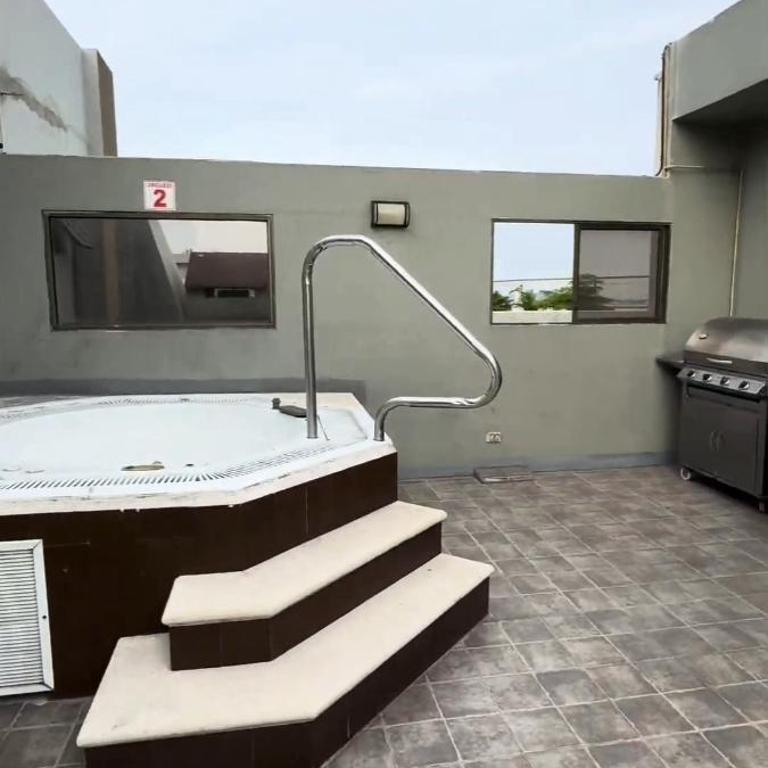 Ecusuites Empresarial Torre Sol II & Torre Medica 98 - Apartamento de 1 dormitorio - 49