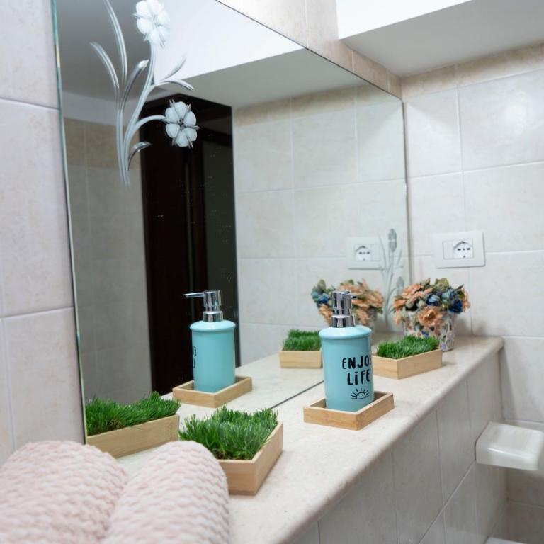 Casa indipendente vicino al centro e all'aeroporto - Two-Bedroom Apartment - 24