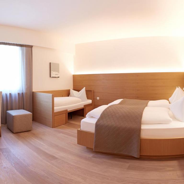 Hotel Post Gries - Camera Tripla - 6