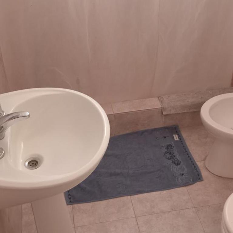 departamento centro puerto madryn - One-Bedroom Apartment - 17