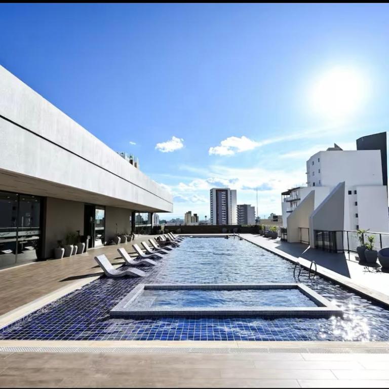 Moderno y lujoso apto en Equipetrol - Apartamento de 1 dormitorio - 19