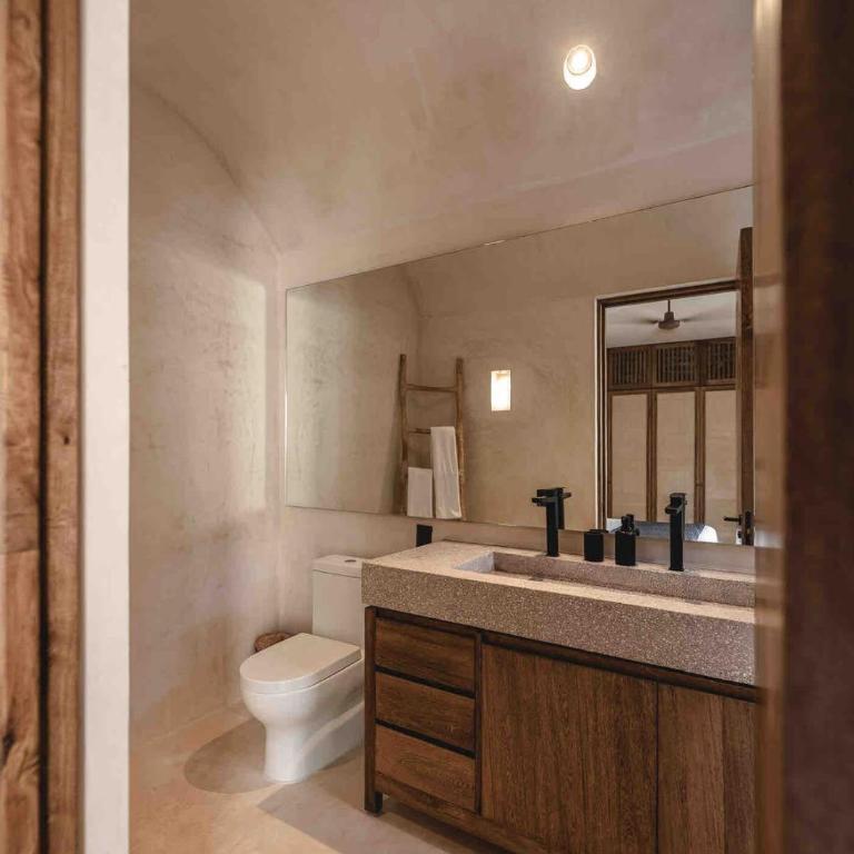 Boho Chic 3BR Villa, La Veleta, Rooftop & Private Pool - Villa - 22