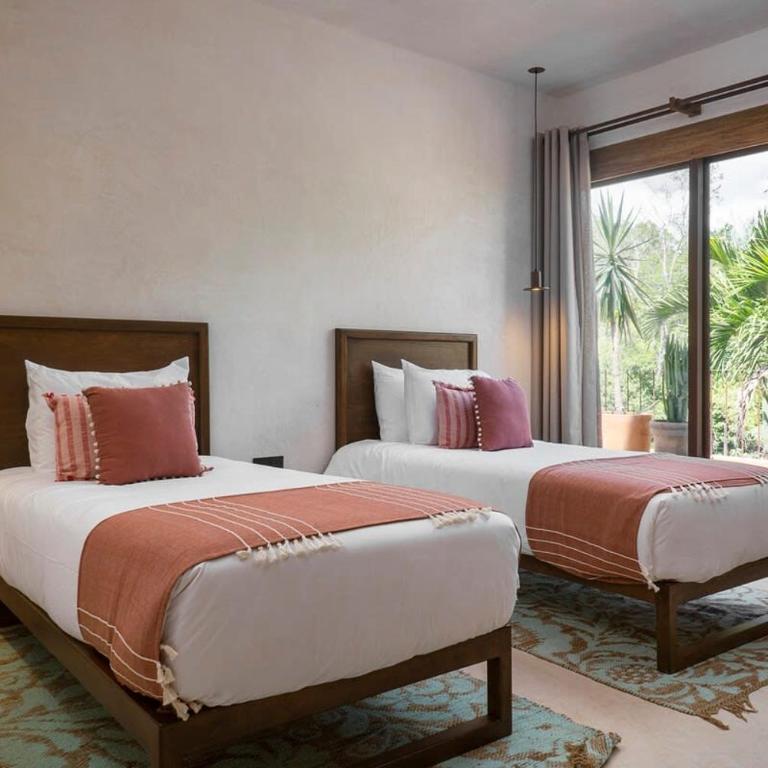 Boho Chic 3BR Villa, La Veleta, Rooftop & Private Pool - Villa - 31