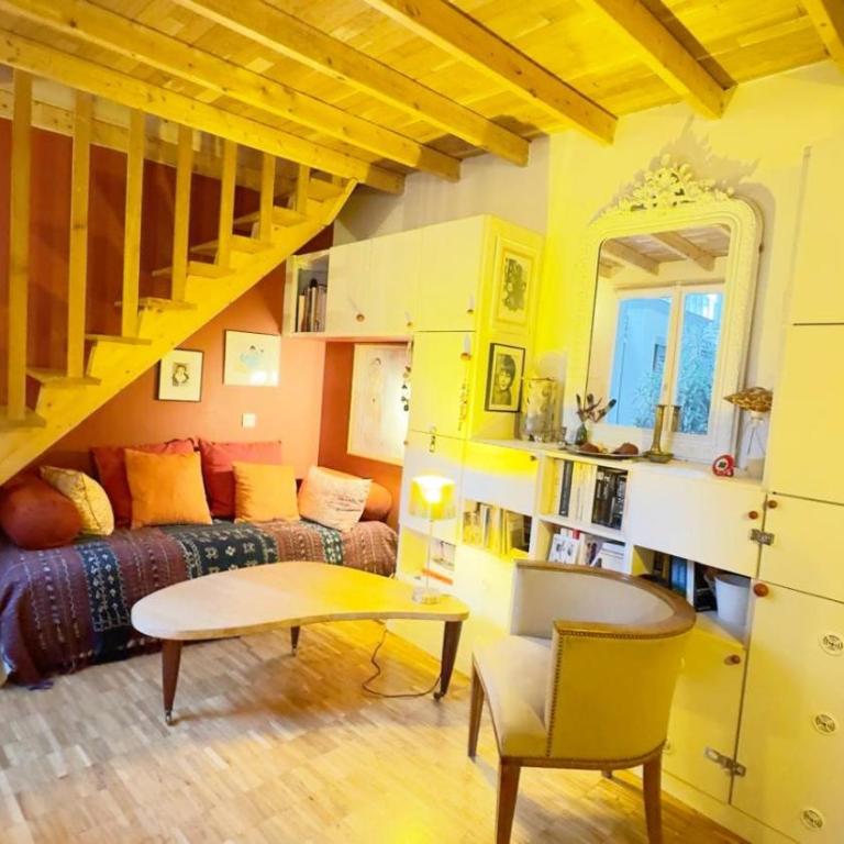 Small duplex house in Batignolles - Appartement - 4