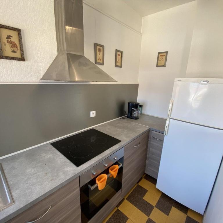Appartement proche plage, centre-ville, équipé pour 5 personnes - FR-1-781-57 - Appartamento - 3
