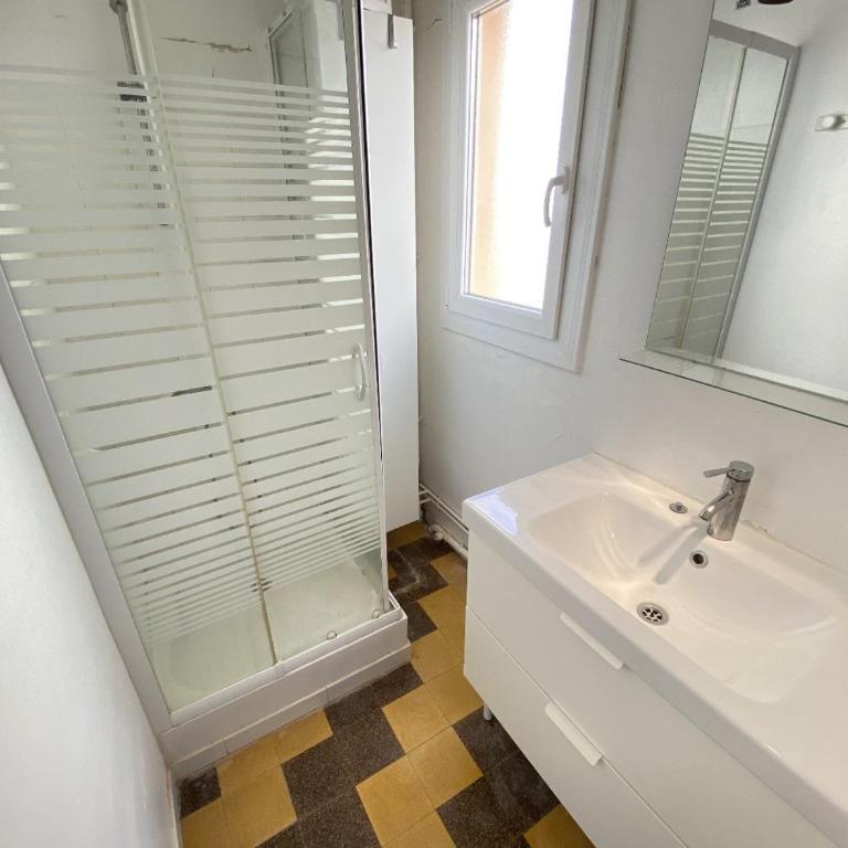 Appartement proche plage, centre-ville, équipé pour 5 personnes - FR-1-781-57 - Appartamento - 5