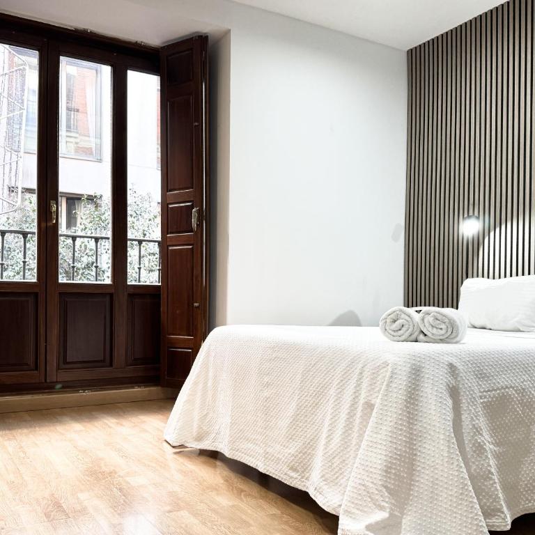 Apartamentos Day Madrid CALLAO II - Two-Bedroom Apartment - 4