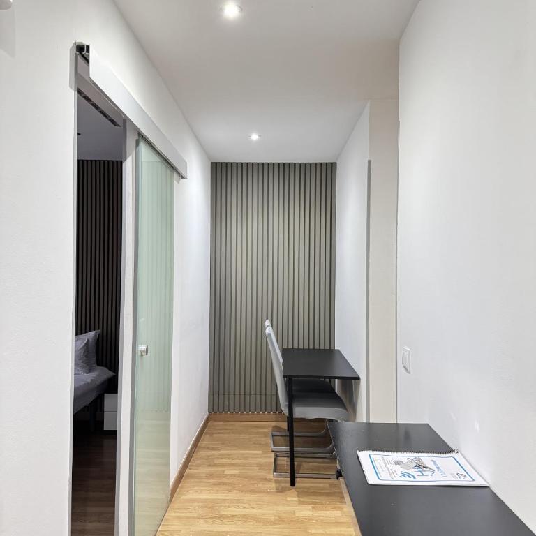 Apartamentos Day Madrid CALLAO II - Two-Bedroom Apartment - 13
