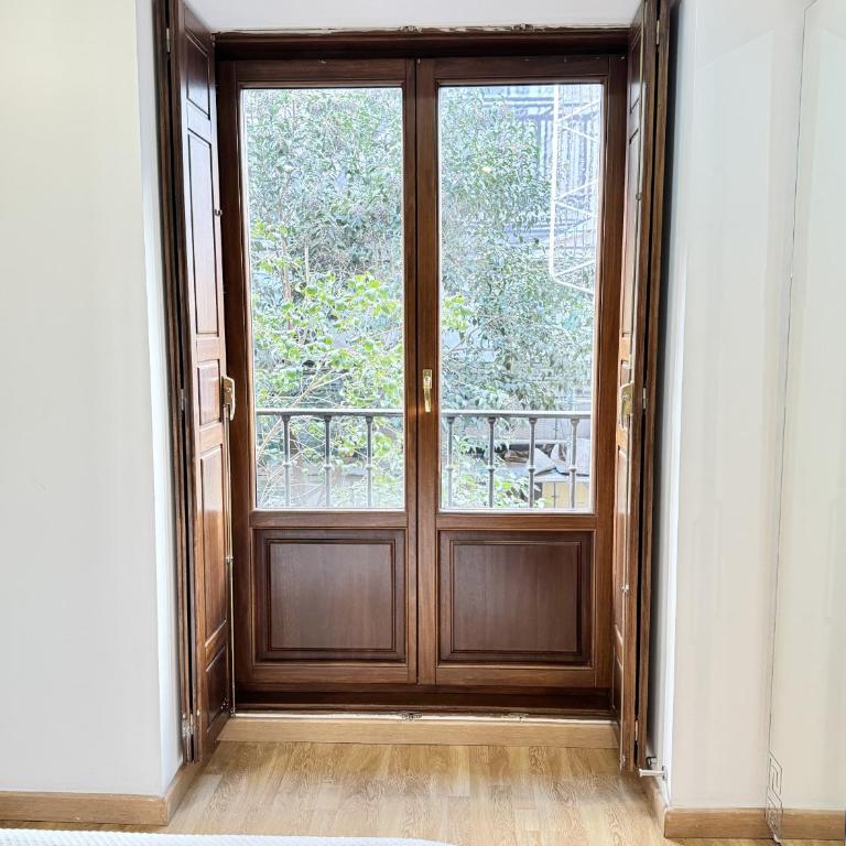 Apartamentos Day Madrid CALLAO II - Two-Bedroom Apartment - 25