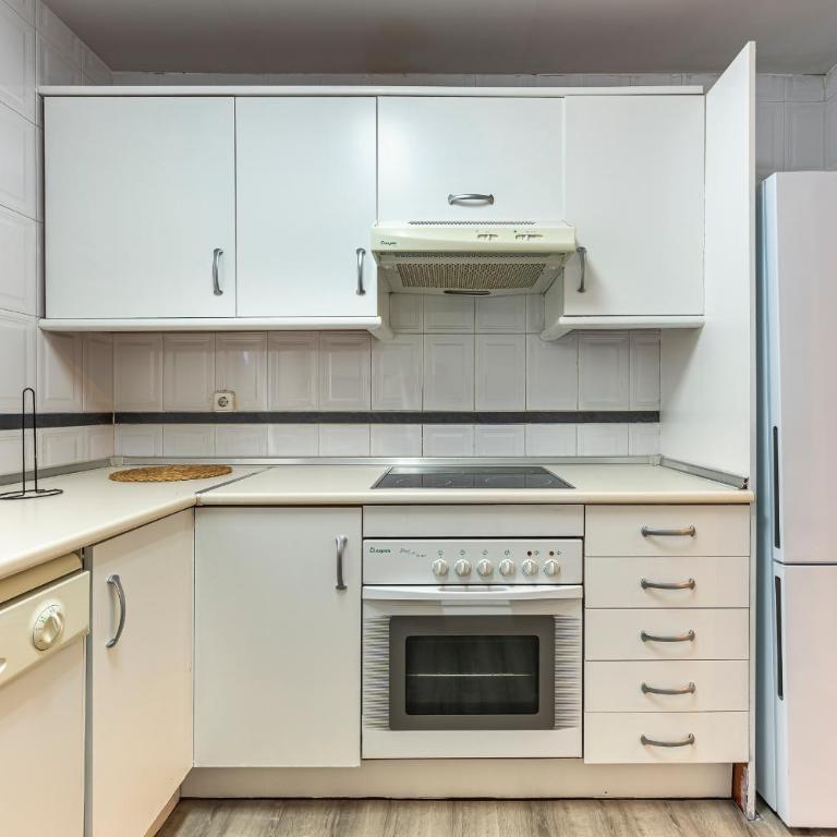 Rent Prestige- Jardines Andalucia Puerto Banus - Two-Bedroom Apartment - 10