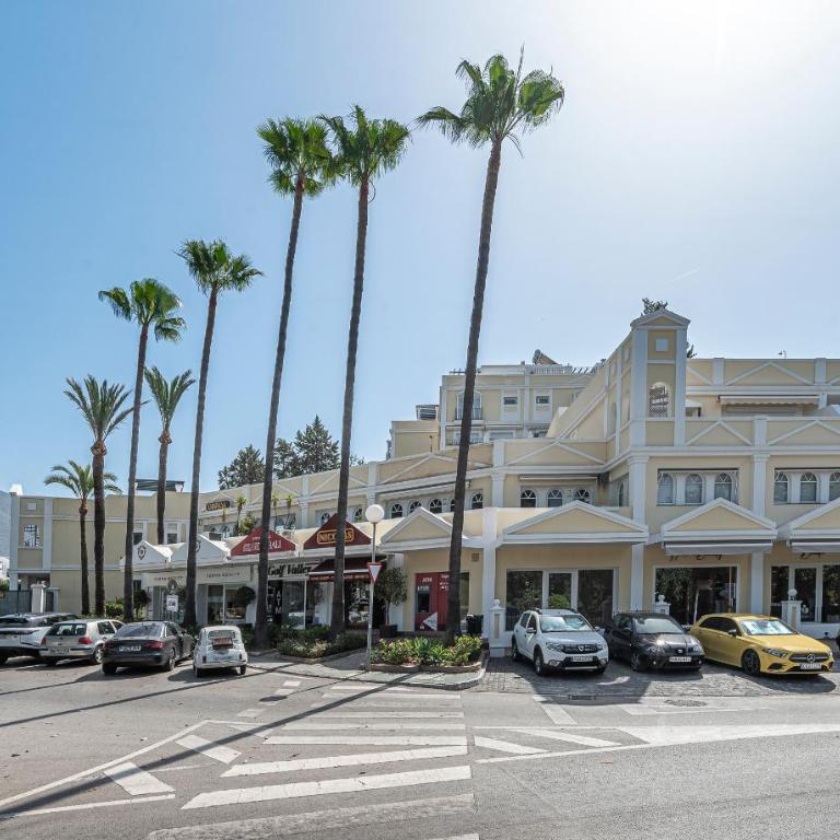 Rent Prestige- Jardines Andalucia Puerto Banus - Two-Bedroom Apartment - 31