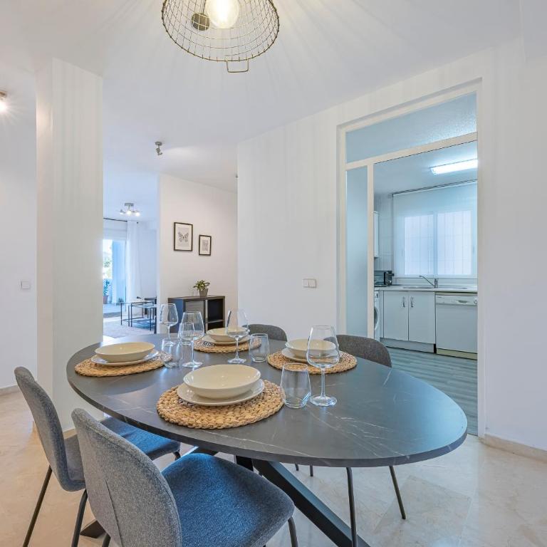 Rent Prestige- Jardines Andalucia Puerto Banus - Two-Bedroom Apartment - 6