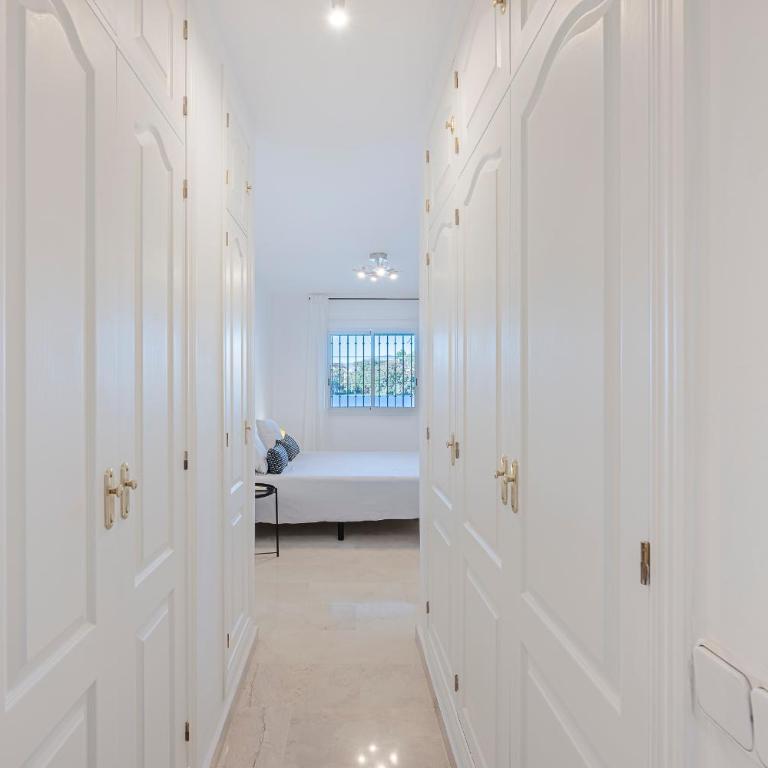 Rent Prestige- Jardines Andalucia Puerto Banus - Two-Bedroom Apartment - 24
