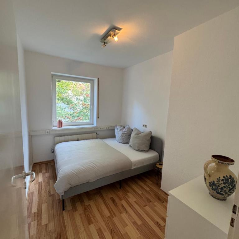 Quiet Family Apartment - 10 min to Center & Oktoberfest - Free Parking - Balcony - near Nymphenburg Palace & Botanical garden - Apartment mit 3 Schlafzimmern - 8