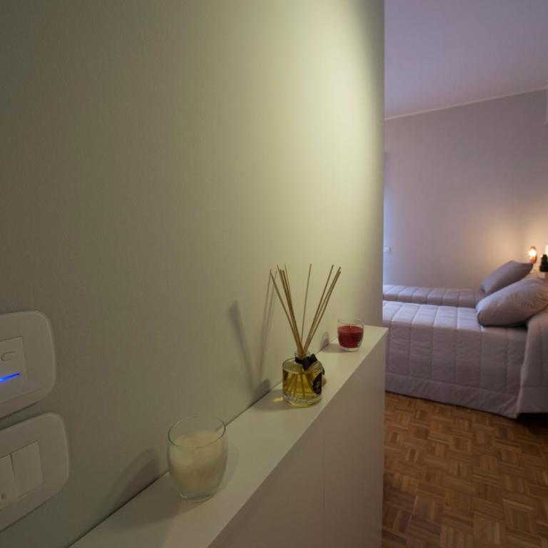 Ciauru Design B&B - Camera Matrimoniale/Doppia con Letti Singoli con Balcone - 5