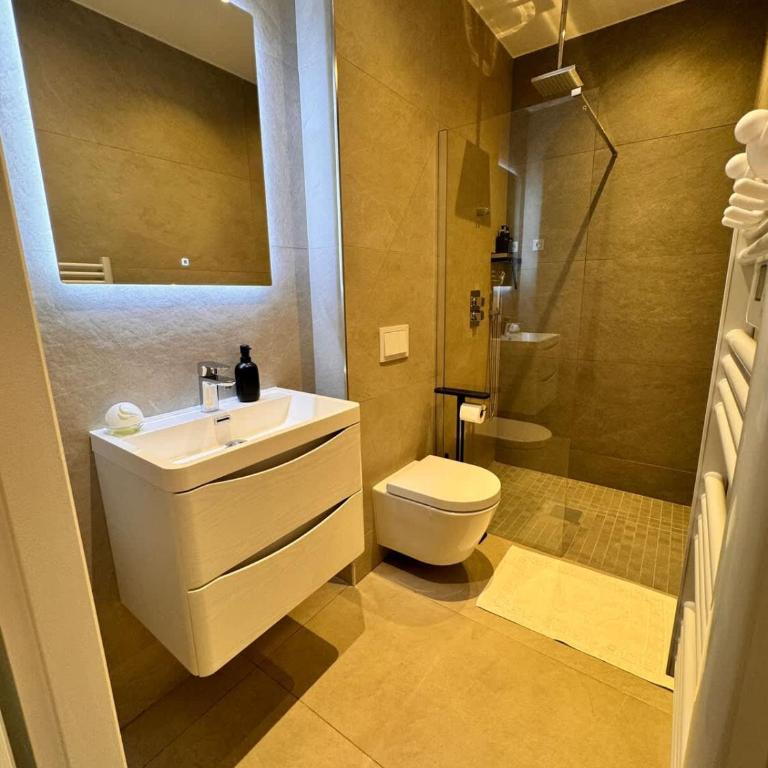 Luxury Central Condo with Private Terrace in Nice - Appartement - 18