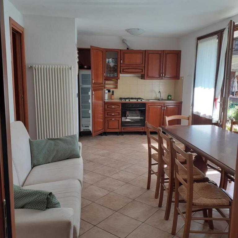 Casa vacanze Emilio - Appartamento con 3 Camere da Letto - 11