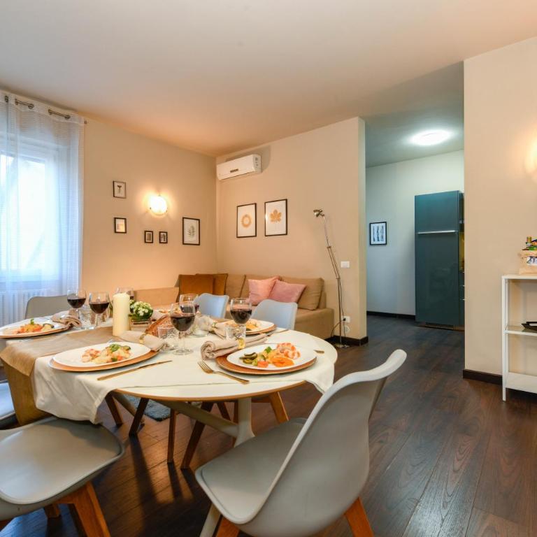 A Casa Di Sara Family Apartment with private Parking DesenzanoLoft Official Partner Homes & Villas by Marriott Bonvoy - Appartamento Superior - 10