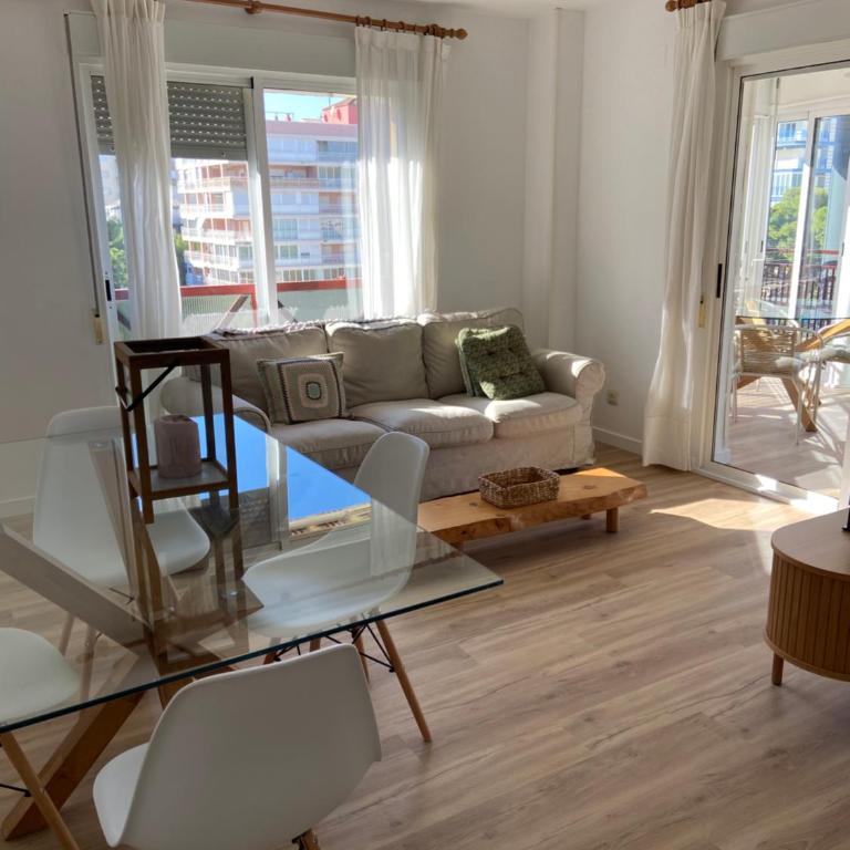 Apartamento en Voramar a 2 minutos de la playa - Two-Bedroom Apartment - 60