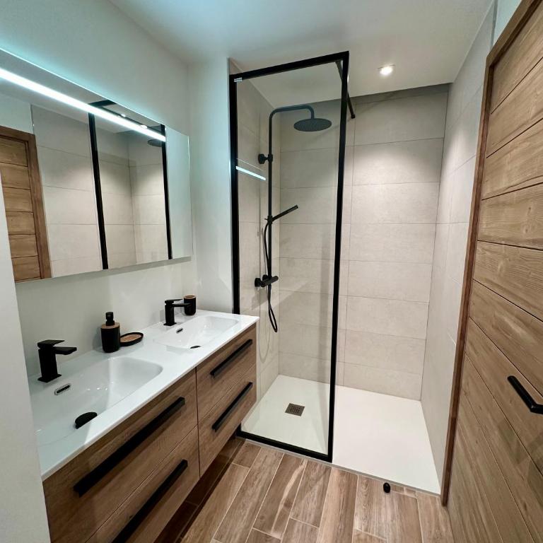 Les Balcons de l'Aigle Les Chalets Meribel, 100m from ski lift Les Chalets - Appartement - 17