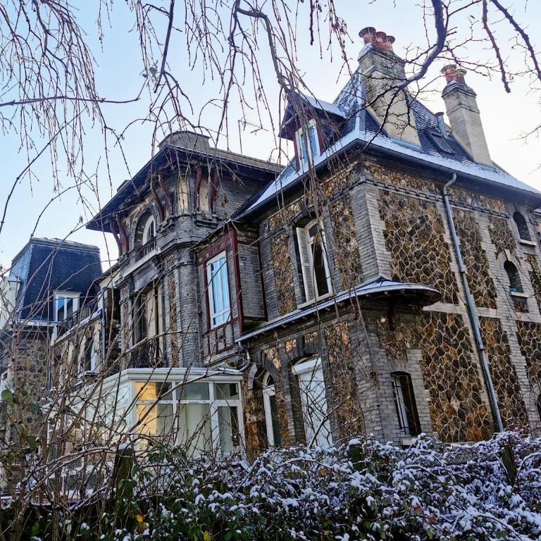 Seine-Front Apt in Stone House with parking and garden, Lacroix Island - Appartamento con 1 Camera da Letto - 1