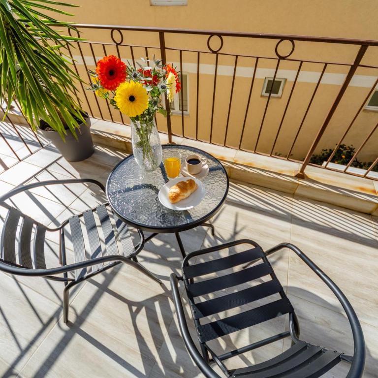 Arvala Apartments - Studio sa Balkonom - 1