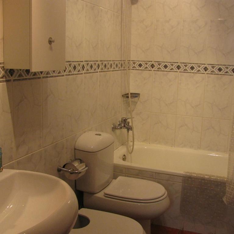 Tranquila casa de vacaciones con terraza R139 by Novadesta - Four-Bedroom House - 15