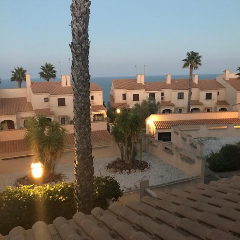 Tranquila casa de vacaciones con terraza R139 by Novadesta - Four-Bedroom House - 16