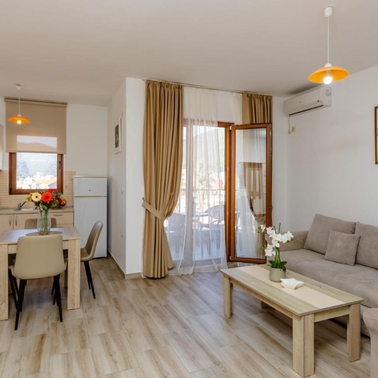Arvala Apartments - Apartman s 1 Spavaćom Sobom i Balkonom - 6