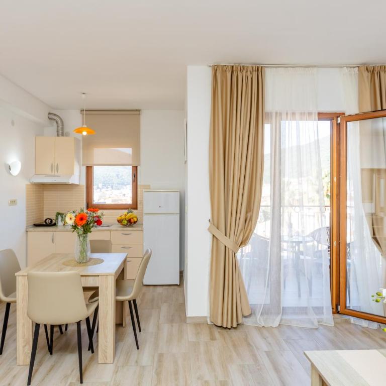 Arvala Apartments - Apartman s 1 Spavaćom Sobom i Balkonom - 26