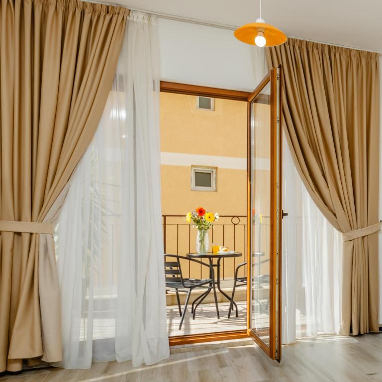 Arvala Apartments - Apartman s 1 Spavaćom Sobom i Balkonom - 29