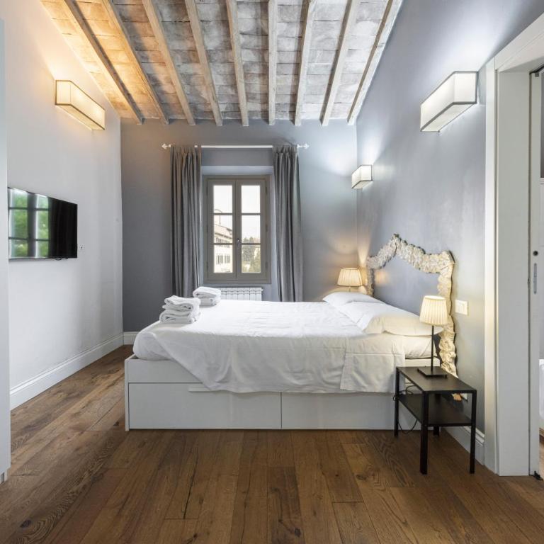 Central Nest by MMega - One-Bedroom Apartment - 11