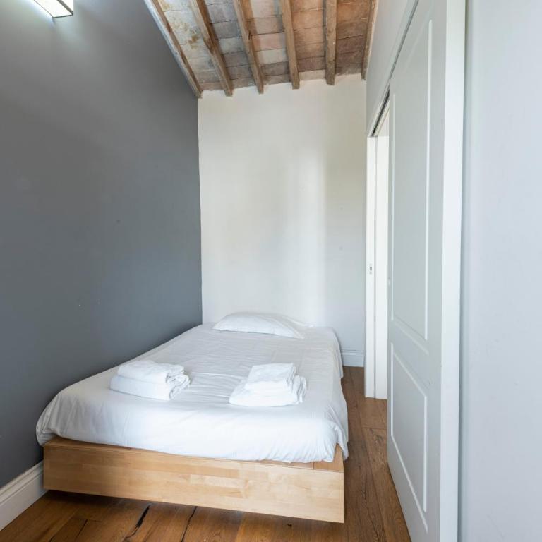 Central Nest by MMega - One-Bedroom Apartment - 16