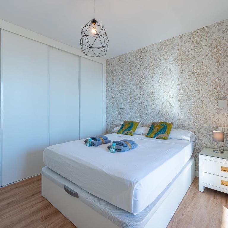 797 HOLIDAY RENTALS - Moderno piso en primera linea de playa - Apartamento con vistas al mar - 13