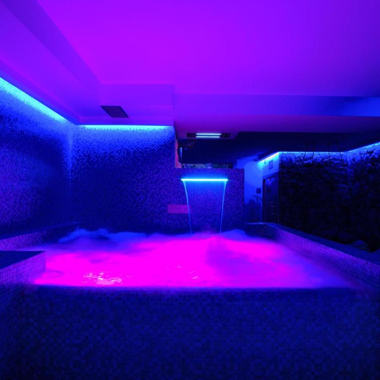 casa con piscina Jacuzzi AC wifi e biciclette elettriche - Appartement 1 Chambre - 12