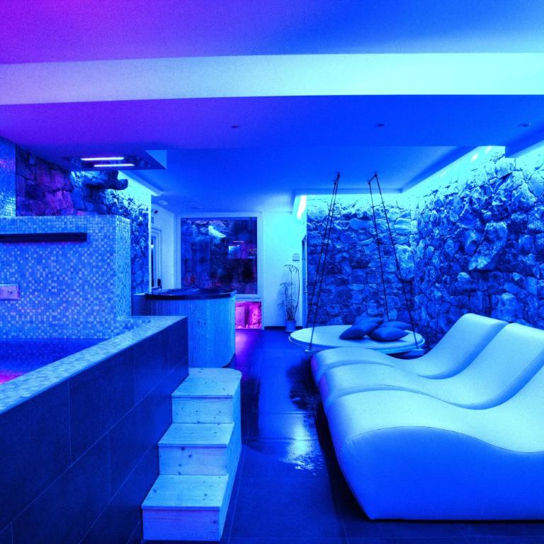 casa con piscina Jacuzzi AC wifi e biciclette elettriche - Appartement 1 Chambre - 13
