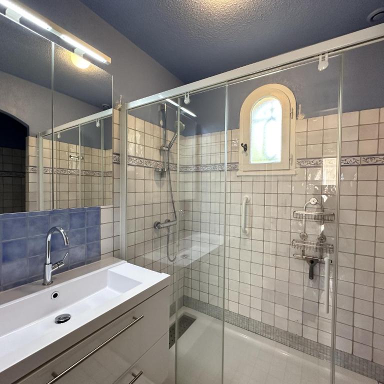 L'Oulivo, Villa pour 10 personnes avec piscine privée dans le Domaine de Valcros à La Londe-les-Maures - Ferienhaus - 23