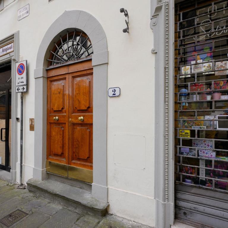 Romantic Ponte Vecchio - One-Bedroom Apartment - 22